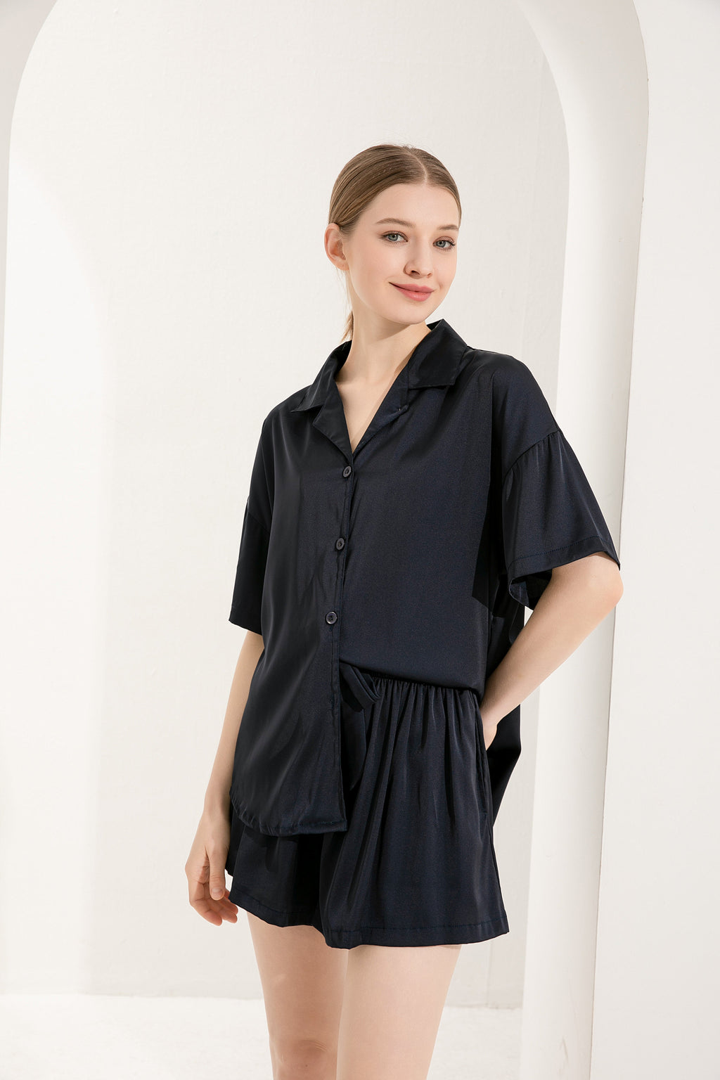 Luxury Satin Relaxed Fit Pyjama Set - Holly Design