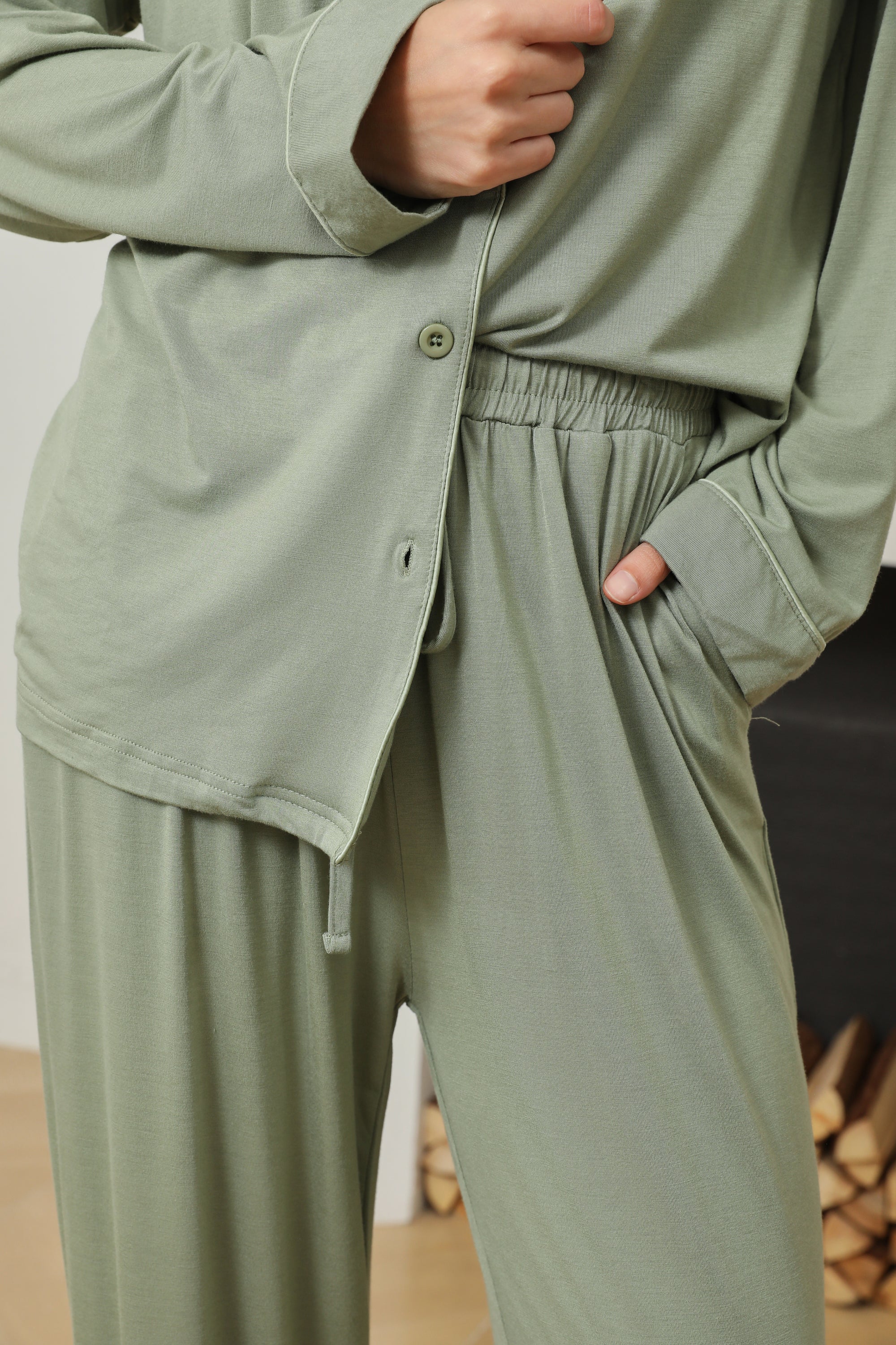 Relax Monogrammed Long Pyjama Set